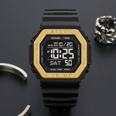 Buy the Best Waterproof Smart Watch for Men Online – Adventure Ready
