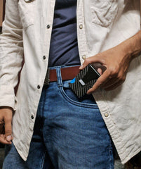 Metal Card Wallet – Sleek and Strong Design for Modern Men