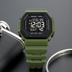 Waterproof Bluetooth Smart Watch – Perfect for Active Men